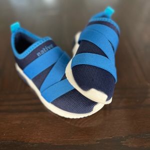 Native light weight sneakers